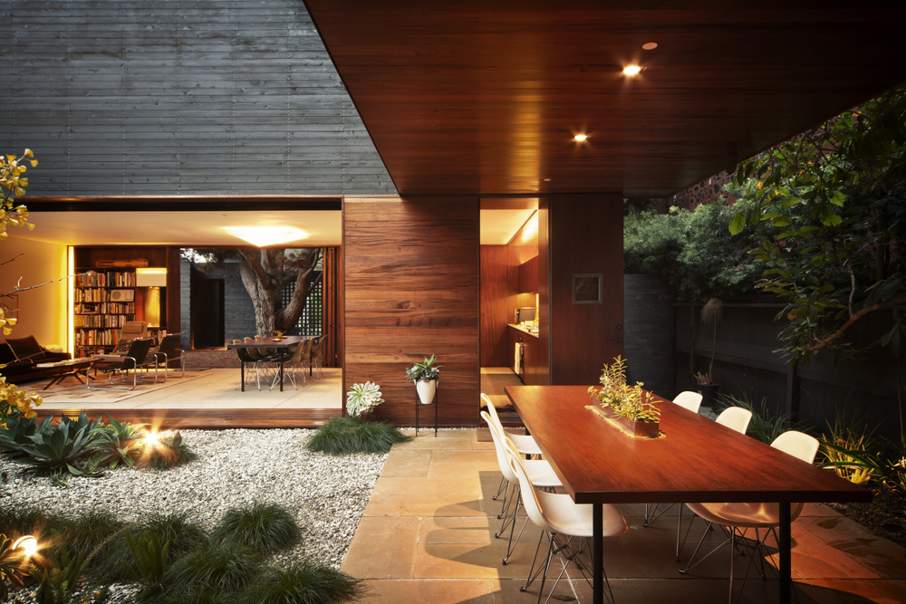Urban modern home