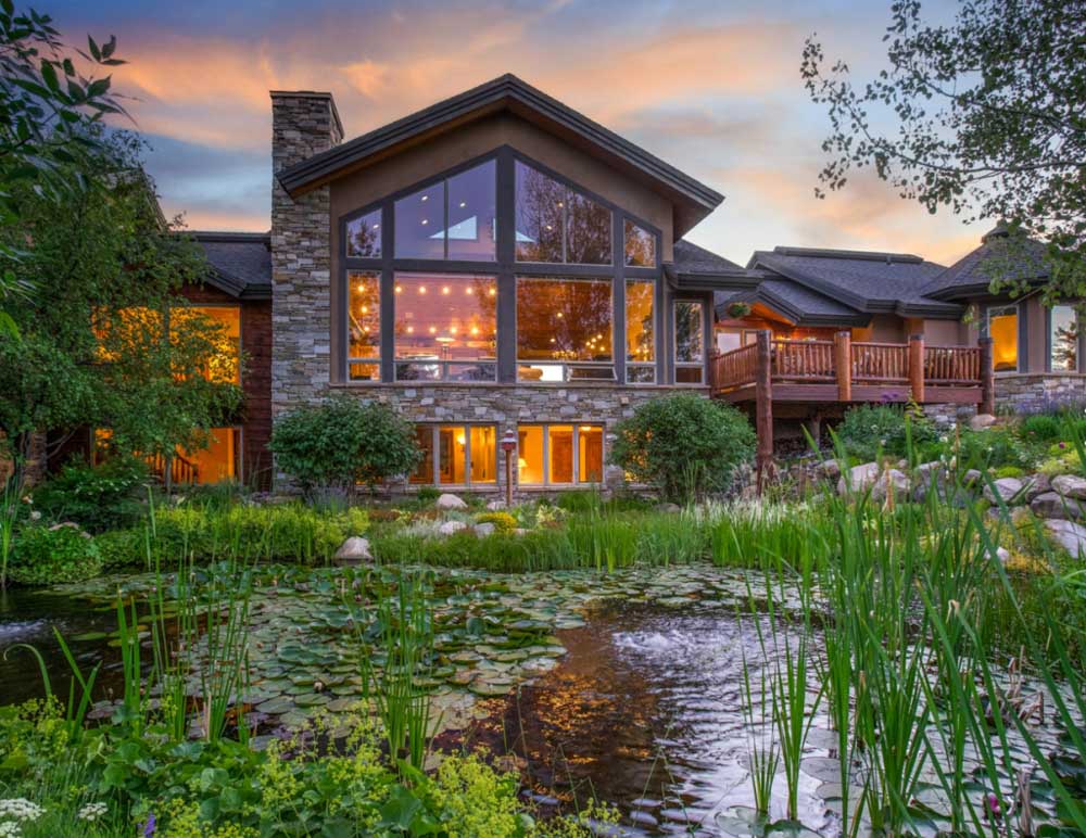 Luxury lifestyle house